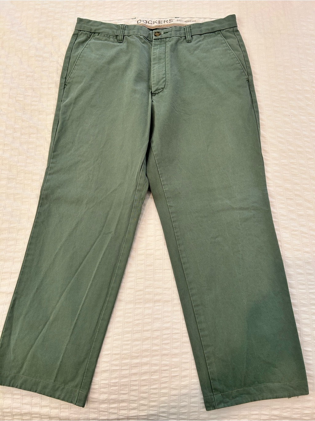 Dockers Men’s Green D3 Classic Fit Chino Pants 36 X 30